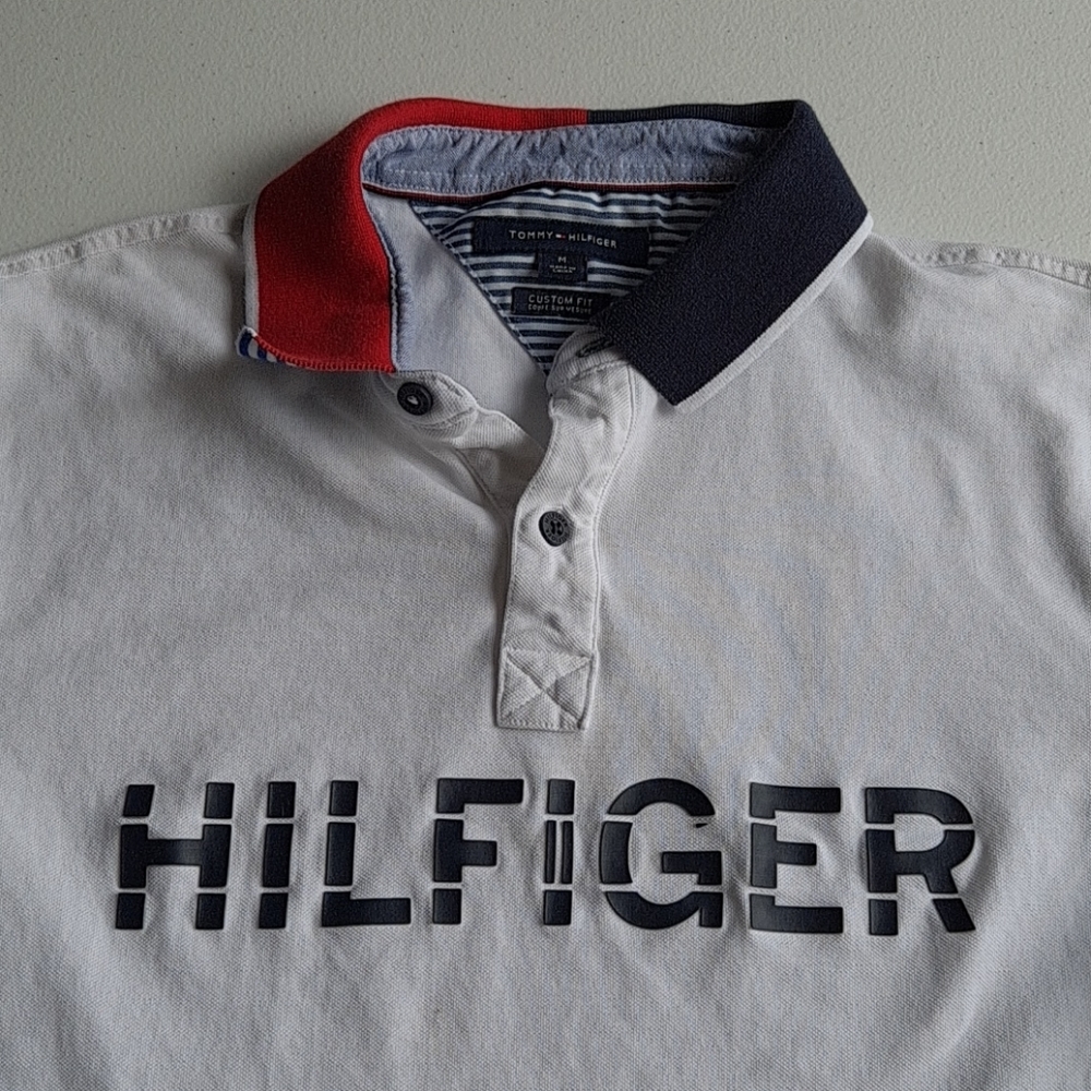 Boys Tommy Hilfiger White Polo shirt - Picture 2 of 7